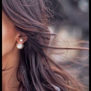 Pearl earings